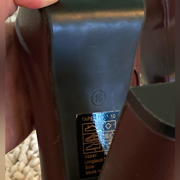 90s Burgundy Platform Leather Boots - Picture 5 of 6